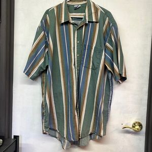 Mens size 3X Casual Botton Down T-Shirt